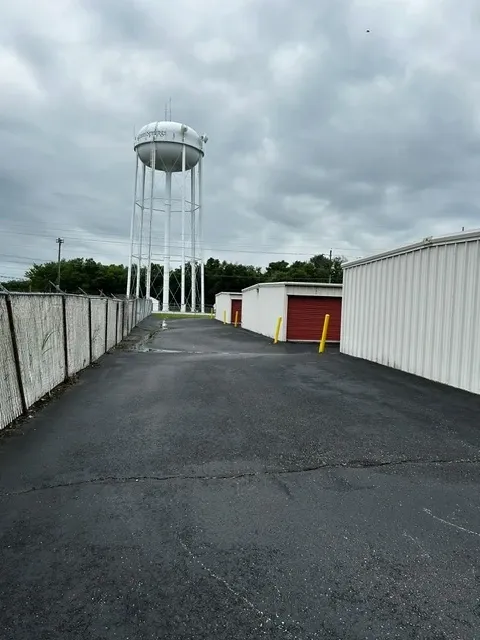 Lincoln Legacy Self Storage facility outdoor units